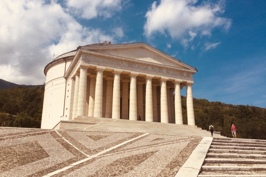 antonio canova tempio canoviano