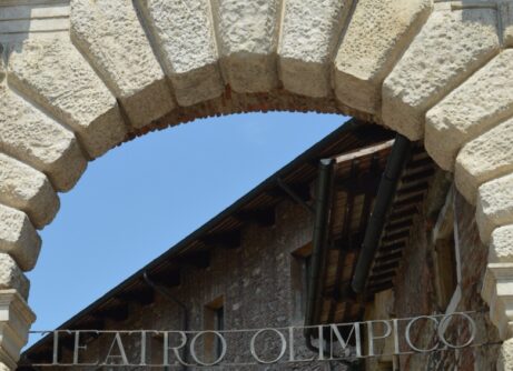 arco teatro olimpico pietra bianca di vicenza