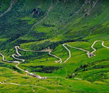 mountain road 1648108 1920 Viart