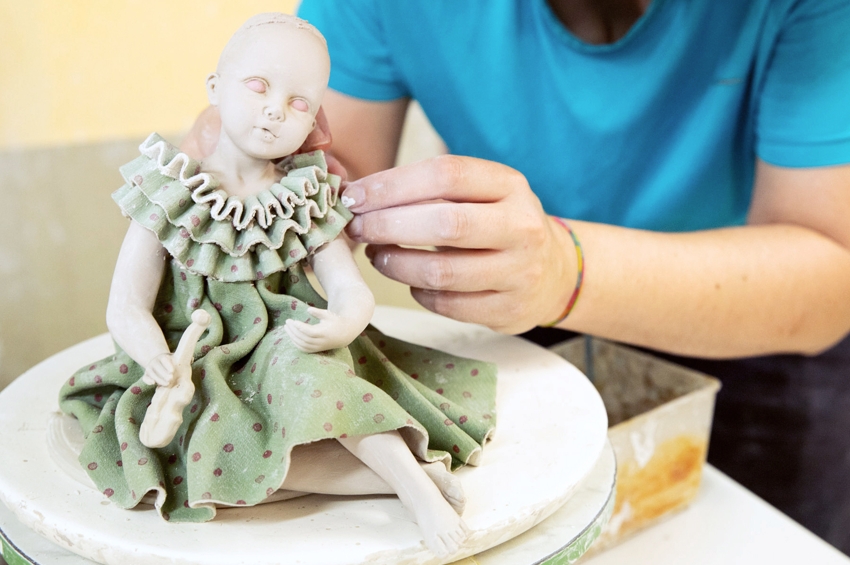 porcellana capodimonte bambole statuine Viart