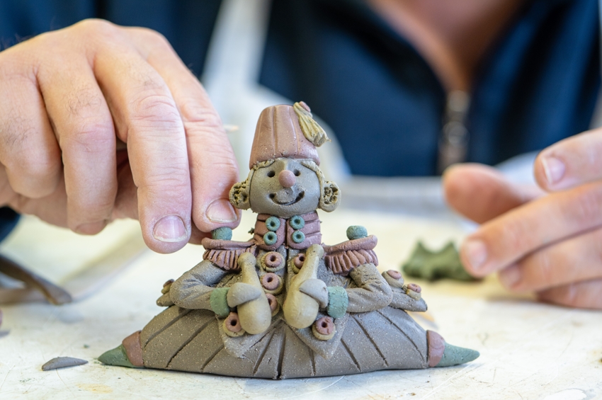 cuchi ceramica lavorazione artigianale vicenza Viart