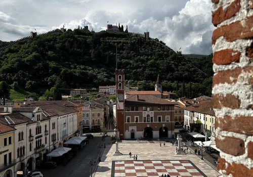 Piazza Scacchi marostica Viart